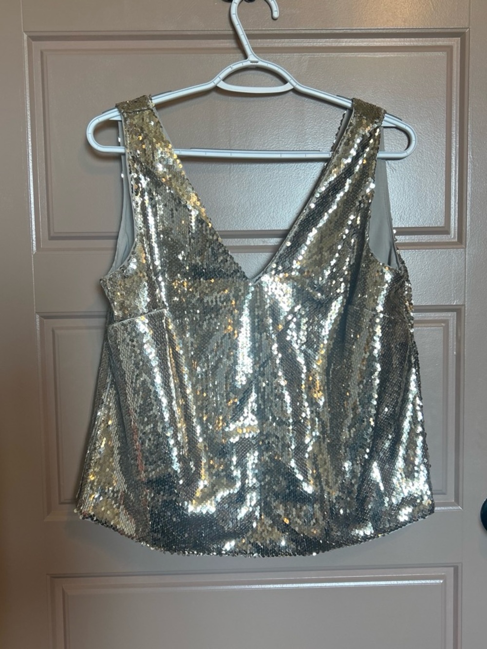 Sequin V-Neck Women's Tank Top - Silver